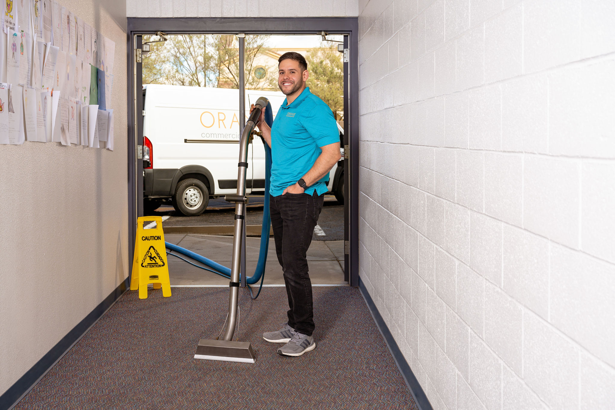 How to Choose a Commercial Cleaning Contractor: A Complete Checklist for Phoenix Businesses