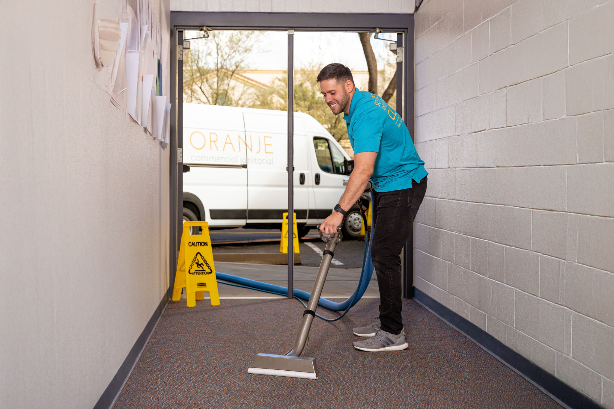 Commercial Carpet Care: Why Businesses in Phoenix Rely on Expert Carpet Cleaning Services